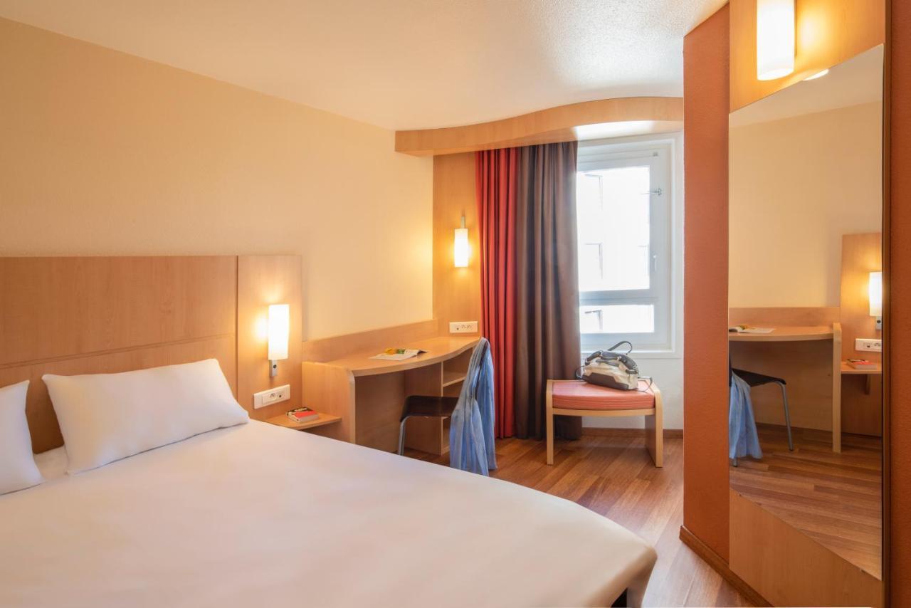 Ibis Tours Centre Gare Hotel Kültér fotó