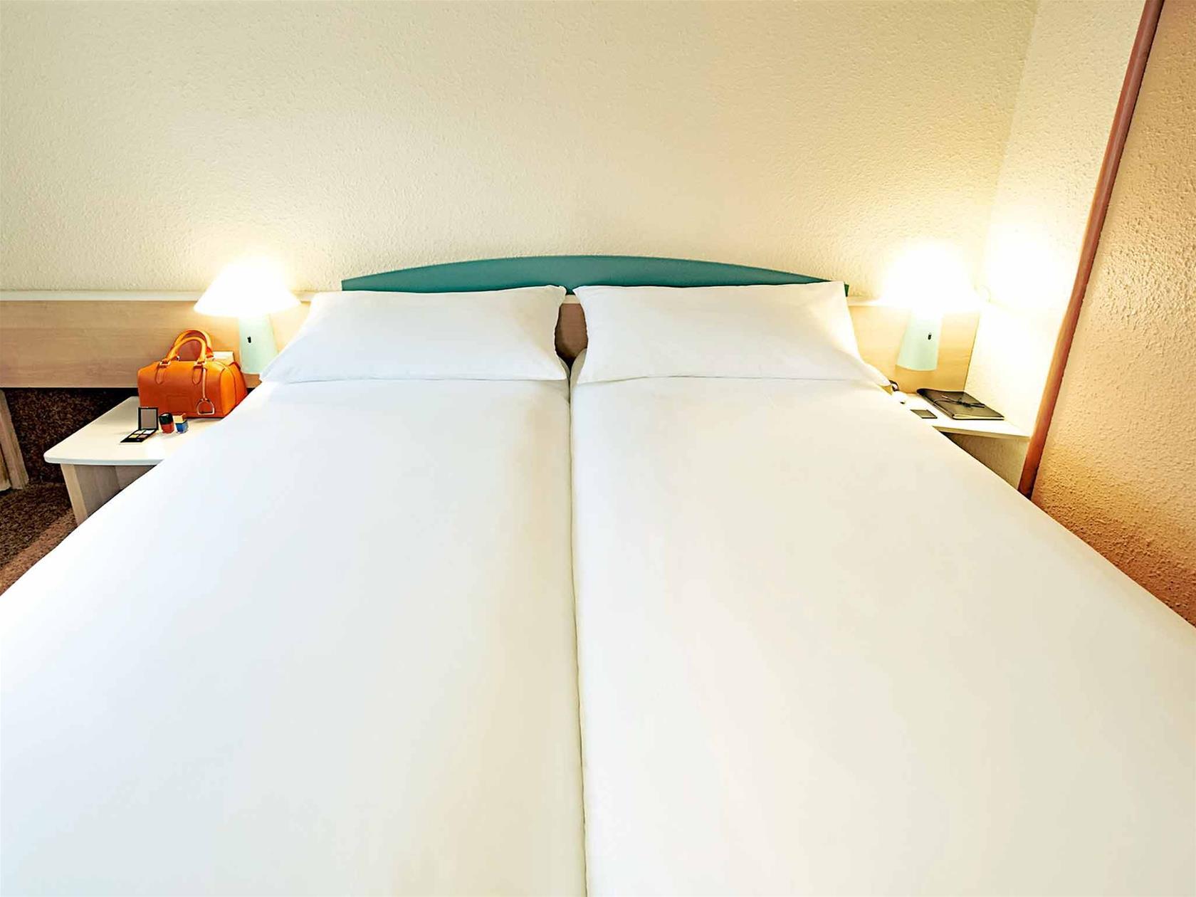 Ibis Tours Centre Gare Hotel Kültér fotó